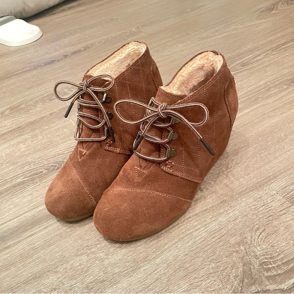 Toms Brown Suede Wedge Booties